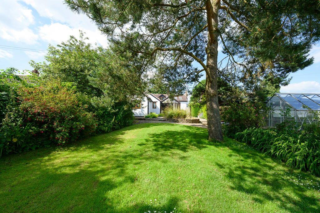 rose cottage exte...