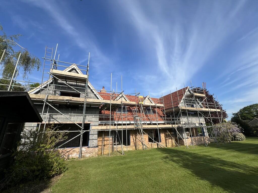 UNADJUSTEDNONRAW_...