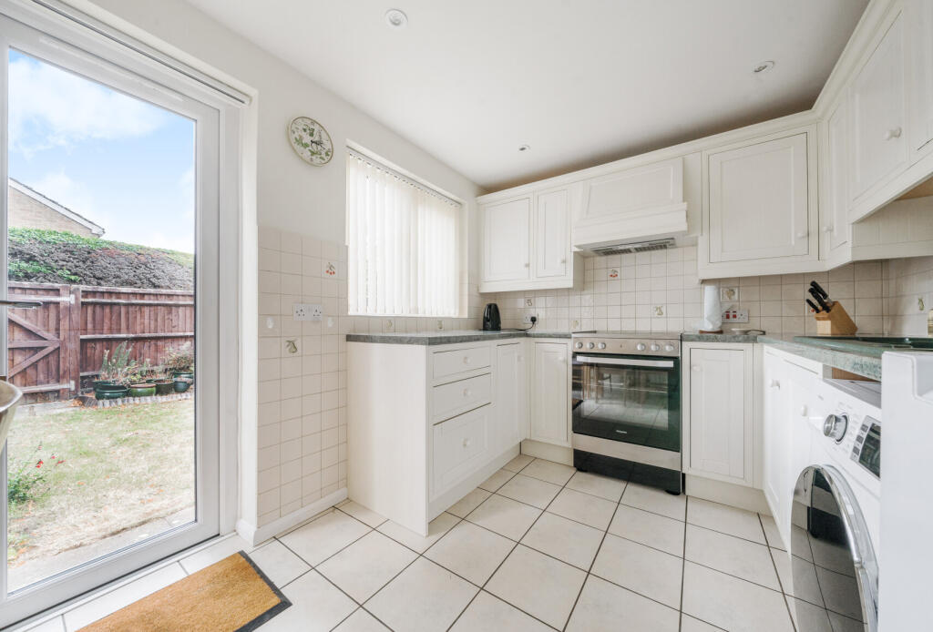 1319255-5-6869312...