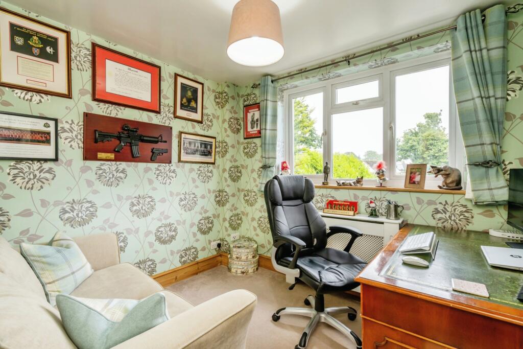 Office / Bed' Five