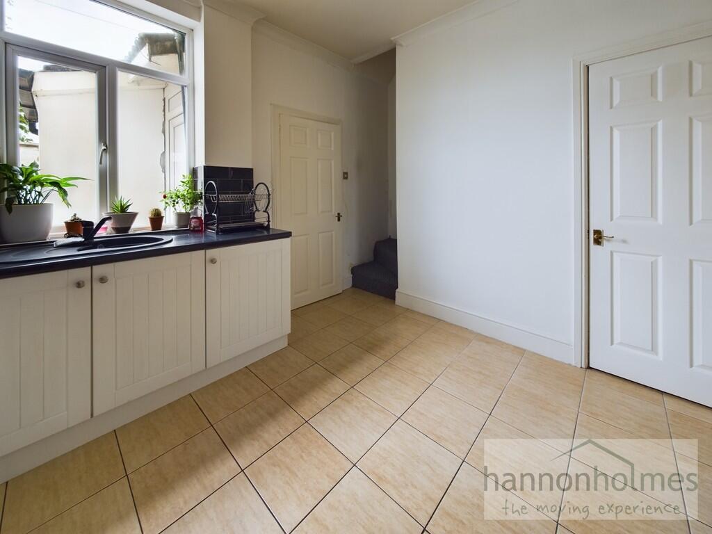 CAM01073G0-PR0185...