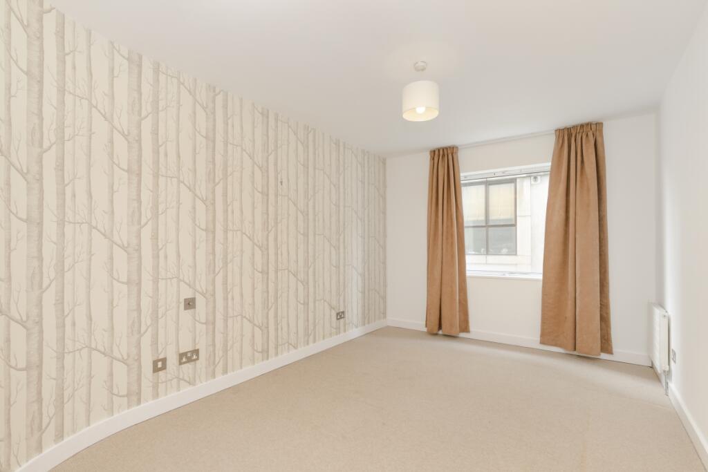 Rose Court, 8 Isl...