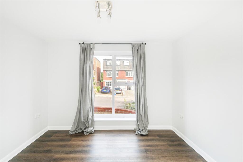 Palmerston Court-11.jpg