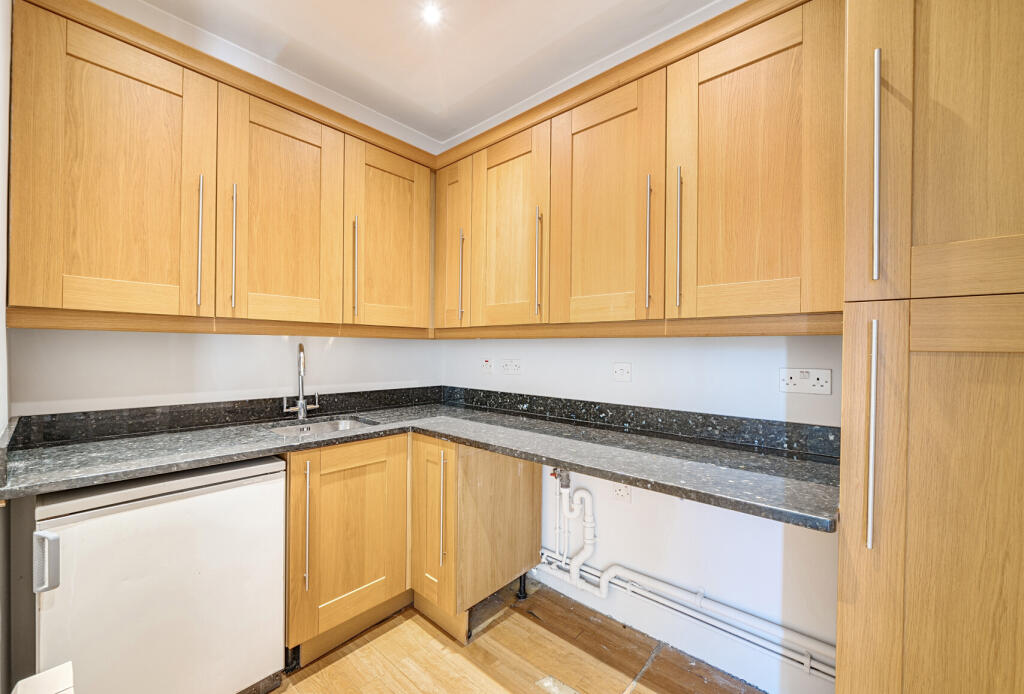 1360883-14-68dc0b...