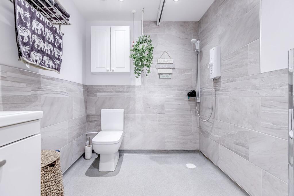 En-suite Shower Room