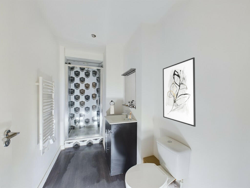 Property_EBE5_IMG...