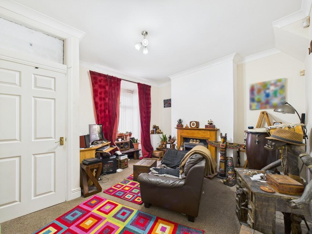 CAM01835G0-PR0369...