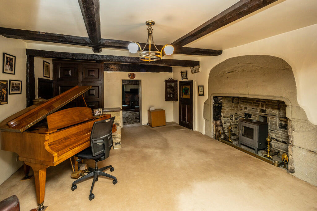 NHElland-061124-1...