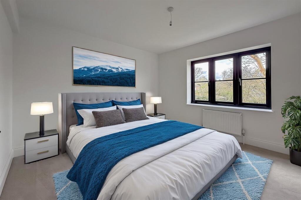 4RoseGardens-47 - Bedroom - Standard - 5.jpg