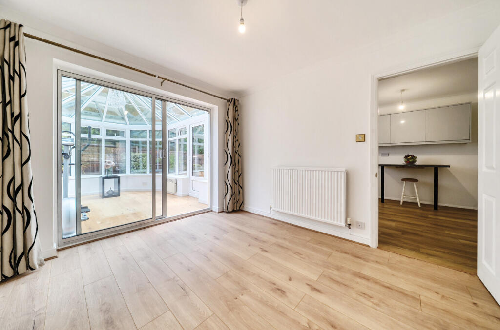 1339578-2-6895ddd...