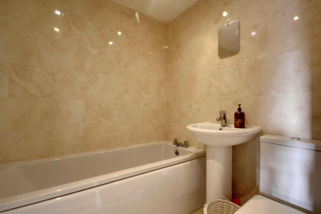 Bath-WC