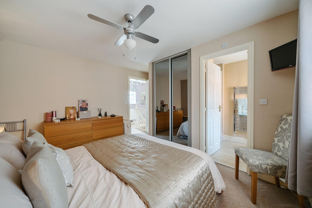 129687420683099a585d27