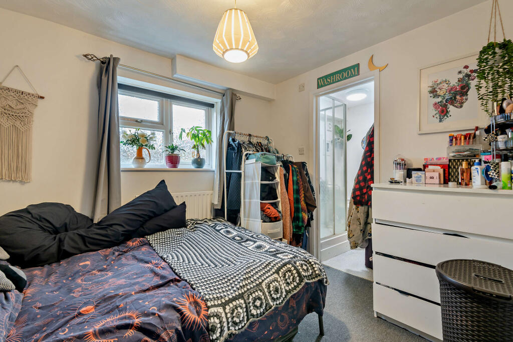 Bedroom  2  T202506031211.jpg