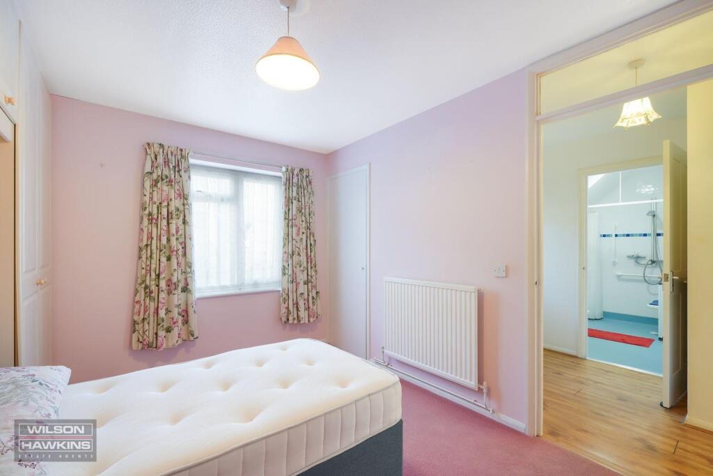 3 Farmborough Close - uj9XTgA2Jeo8b7ht65s4.jpg