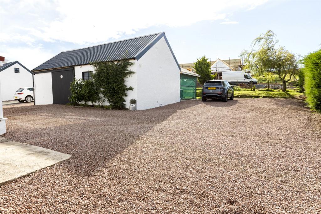 Outbuilding
