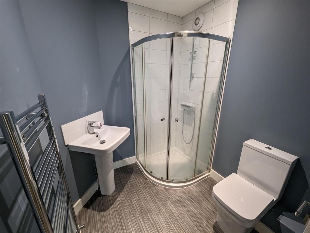 Downstairs shower room.jpg
