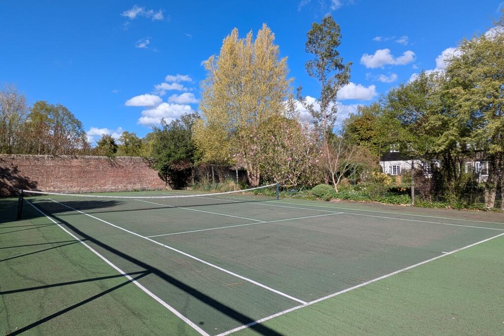 tennis court