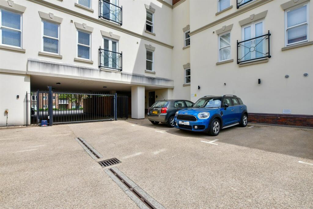 Driving/Parking