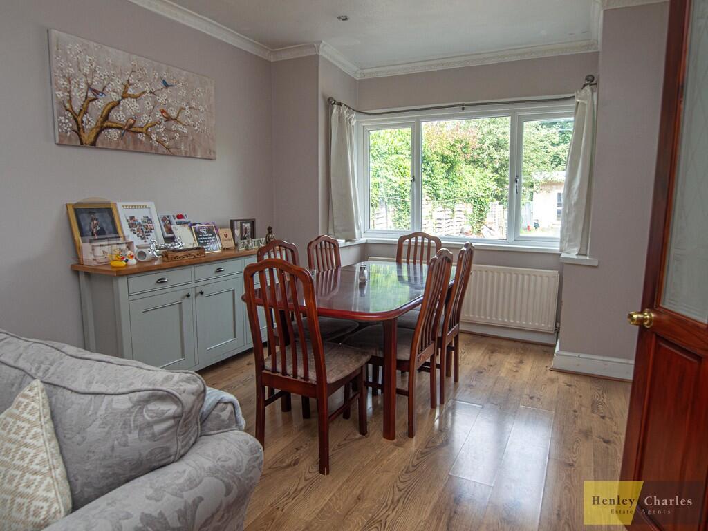 20240812-P8122544...