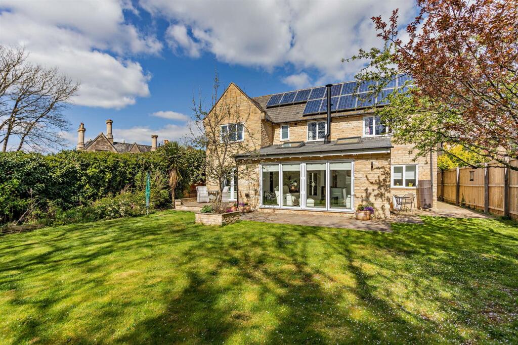 8642833-exterior06-8