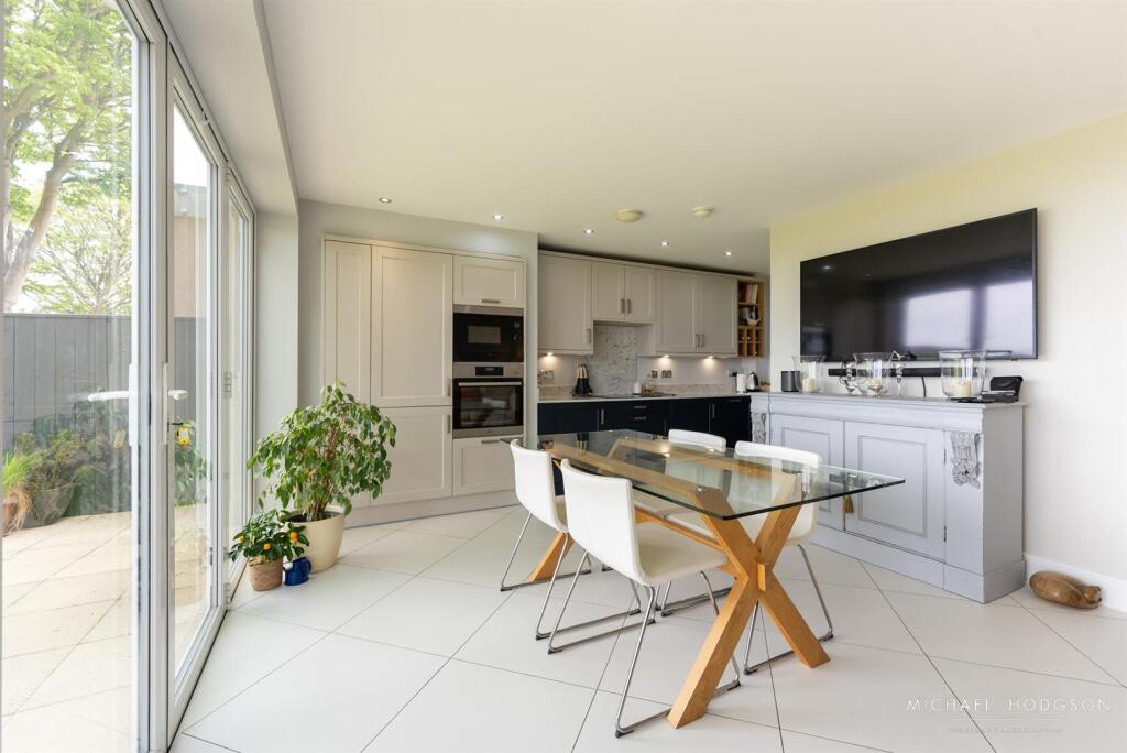 Kitchen / Dining / Family Room