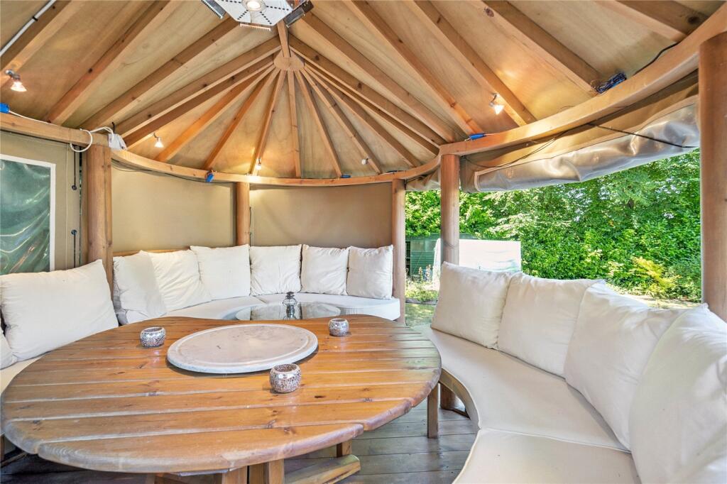 Garden Room