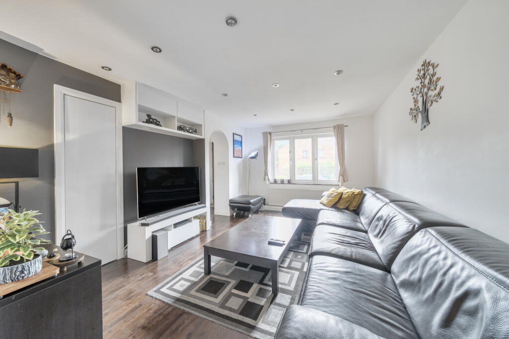 1348852-10-68b82a...