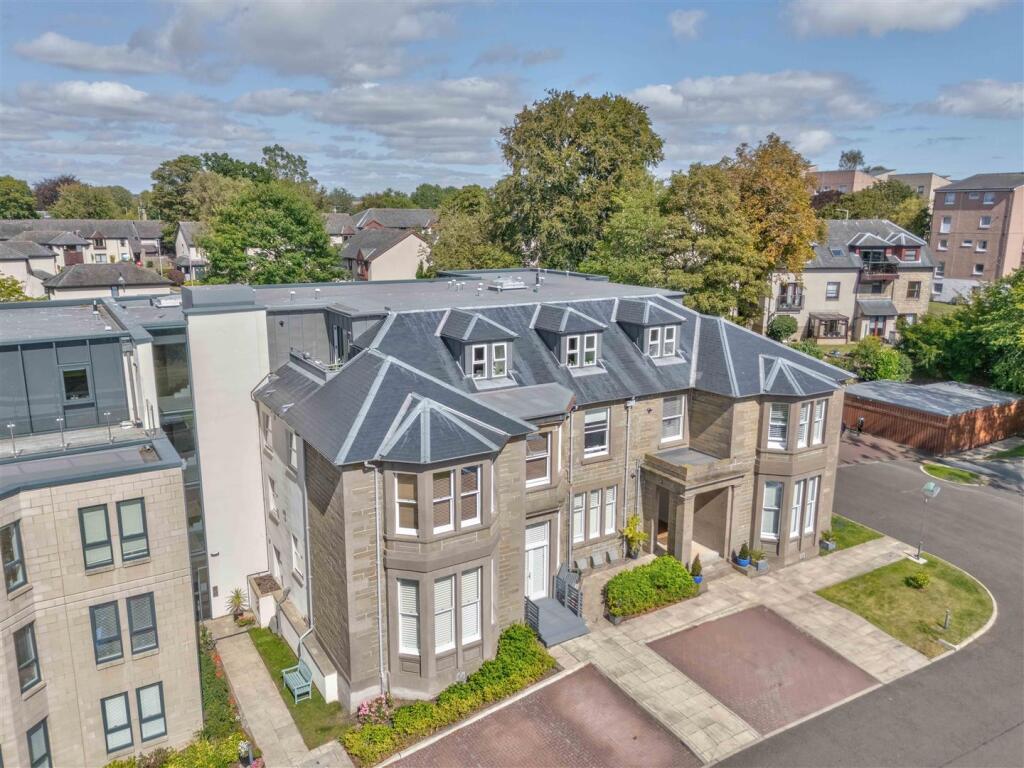 Flat 18 Anton House Forthill Road BF EDITS-7.JPG