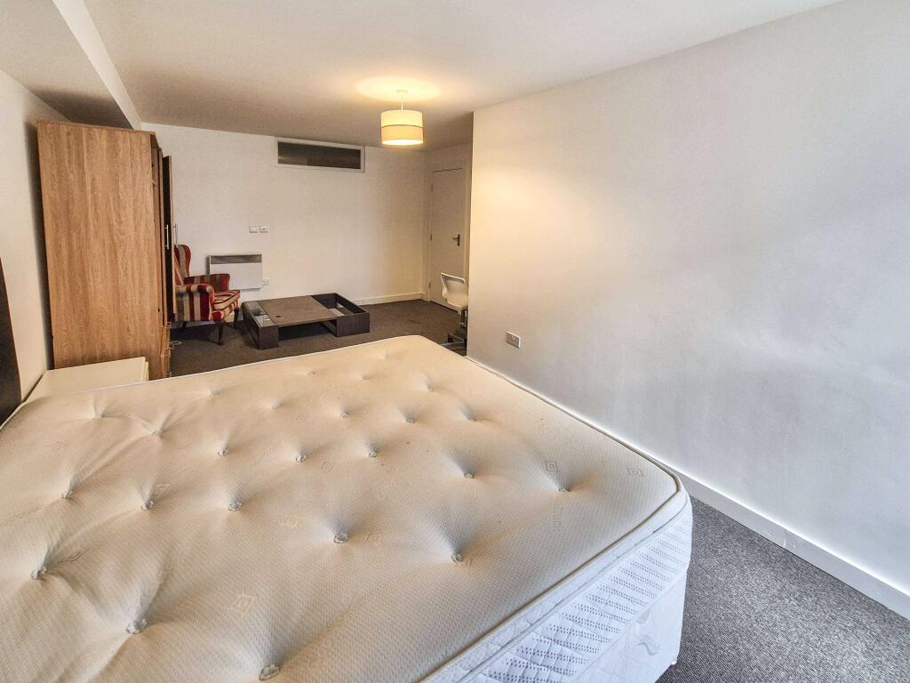 Apartment 199, The Quadrangle, 1 Lower Ormond Street, Manchester M1 5QE