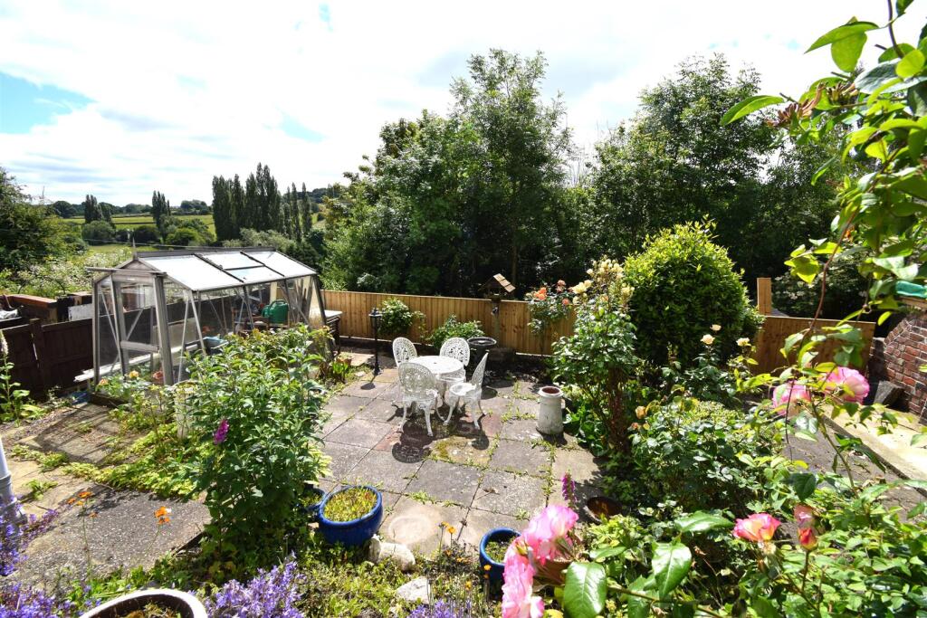 41 NOTTINGHAM ROAD 2.JPG