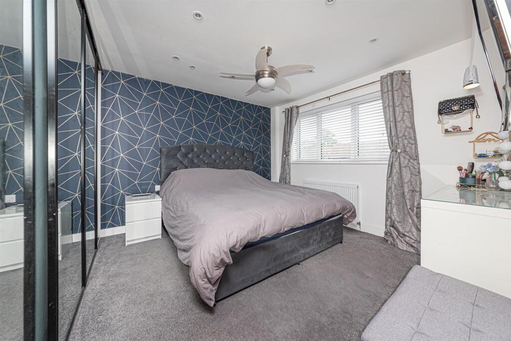 36 Fairfax Road (16).jpg