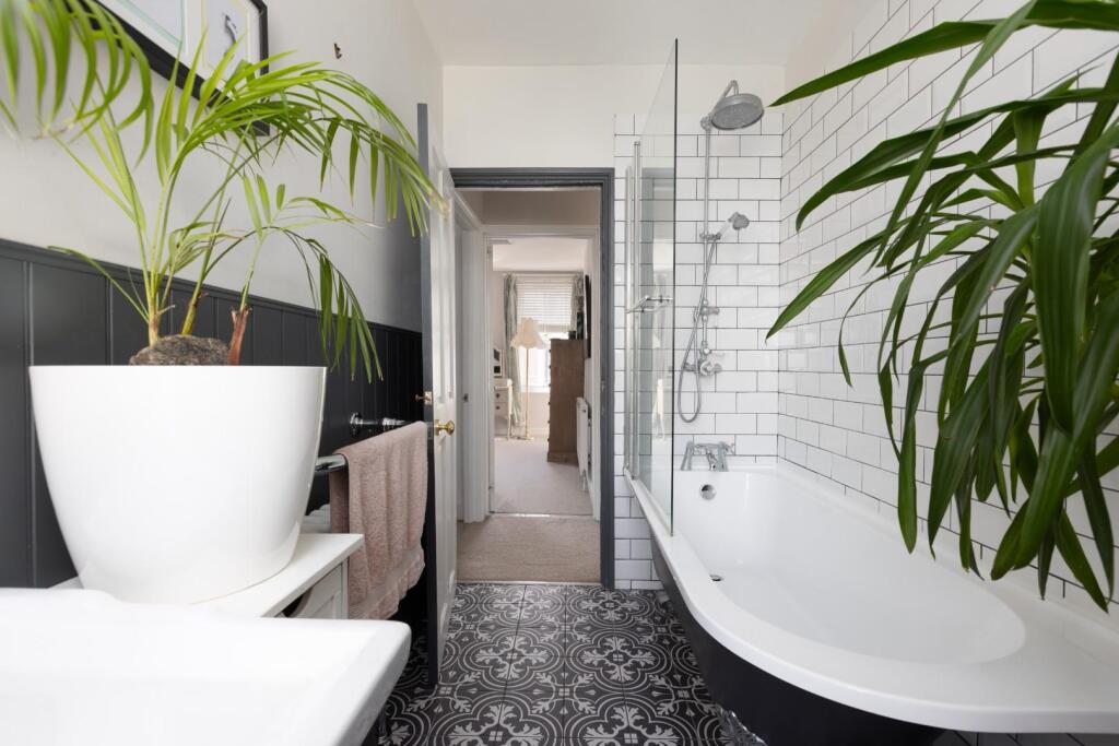 12 Cowper Street-20.jpg