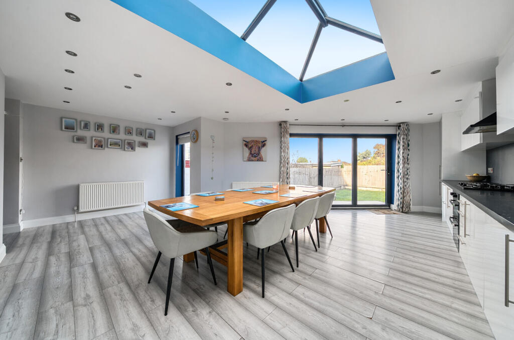 1383028-13-691ef9...