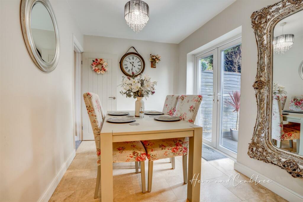 Whitesands, Llanishen, HernCrabtree (12).jpg