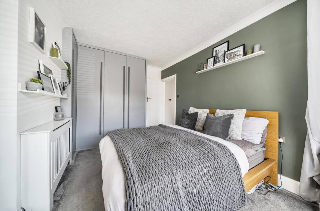 1336795-8-689cf9e1e21d1