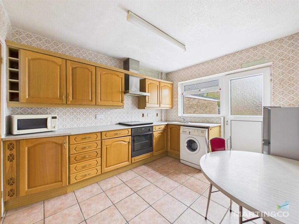 CAM03111G0-PR0320...