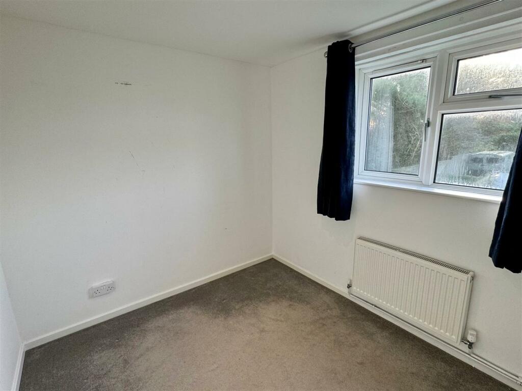 16 Calshot Close Bedroom 3