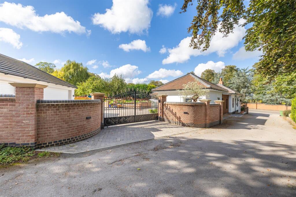 31 Measham Road, Ashby