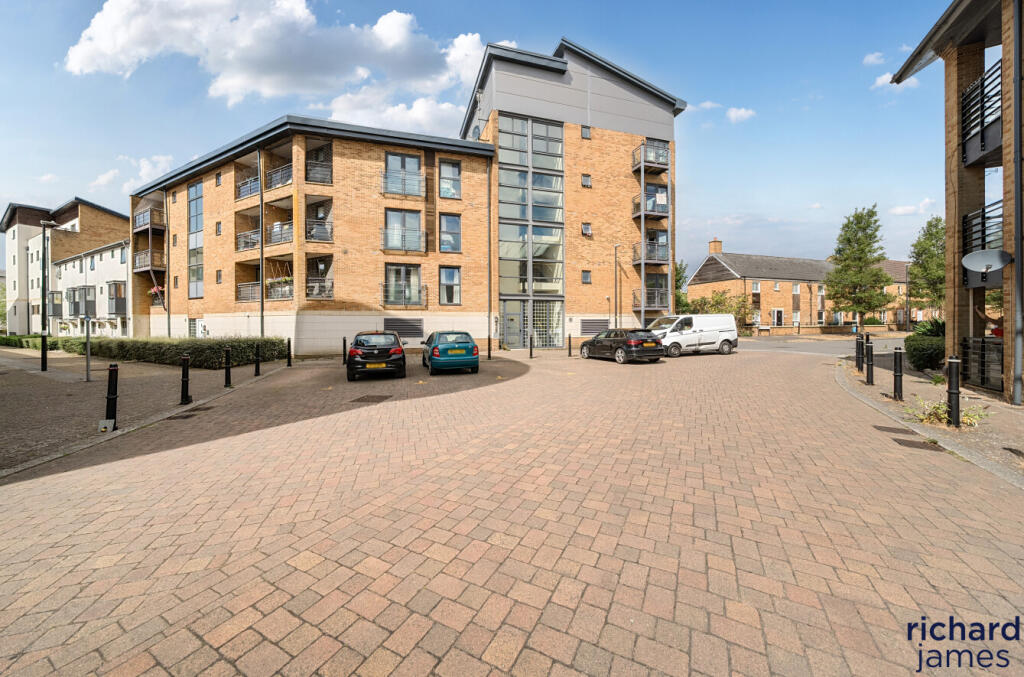 04b7ae4248f24c9e8f09cc47bf037ff2