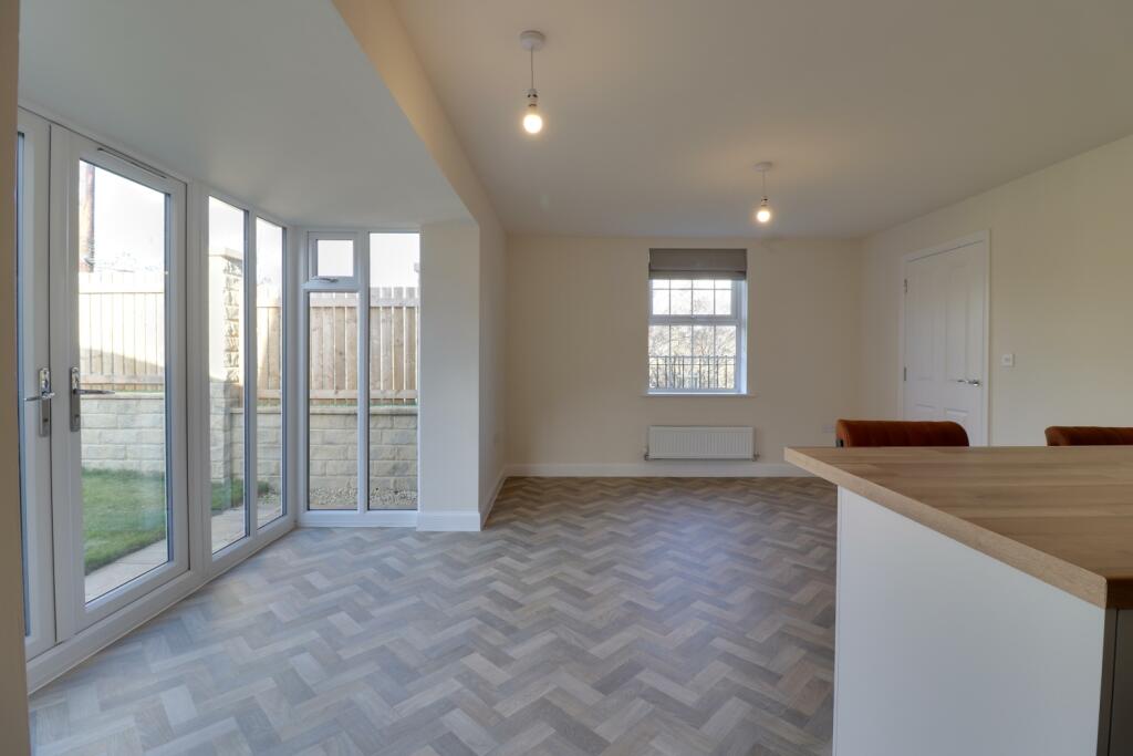 Kitchen diner family room