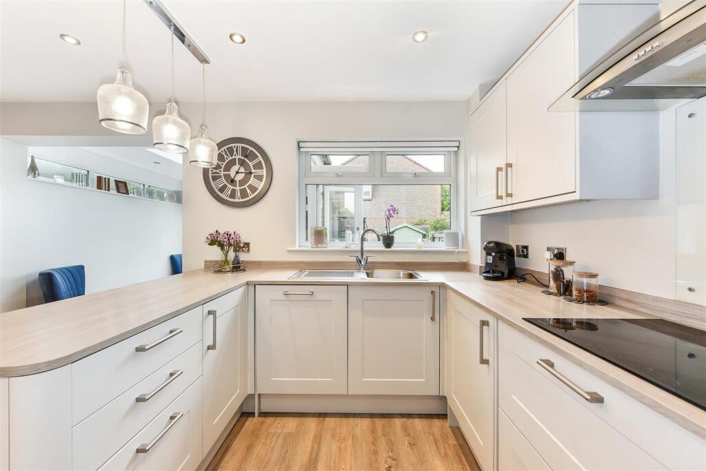 sketch_Ph14_6185044.jpg