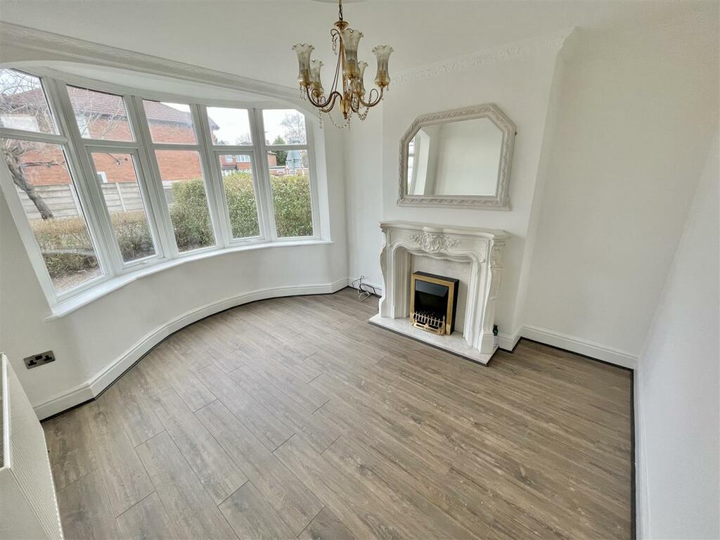 Sitting Room.jpg