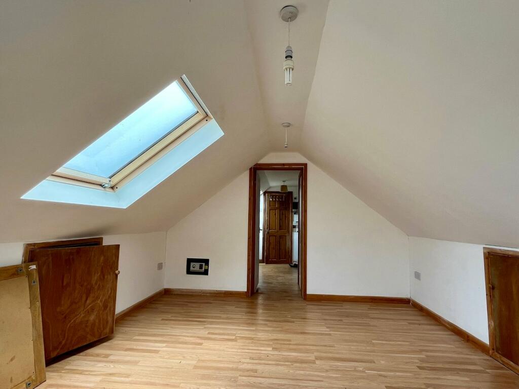 Bedroom 1st floor