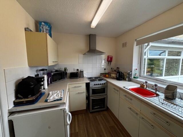 73 Richens kitchen