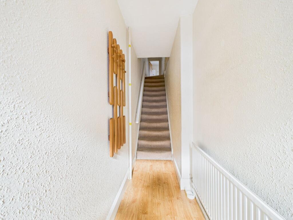 Entrance and Stairs to First Floor Maisonette