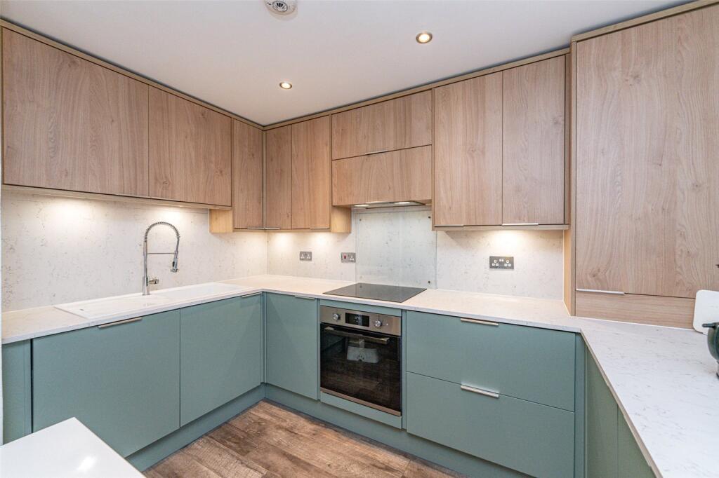 Kitchen Alt
