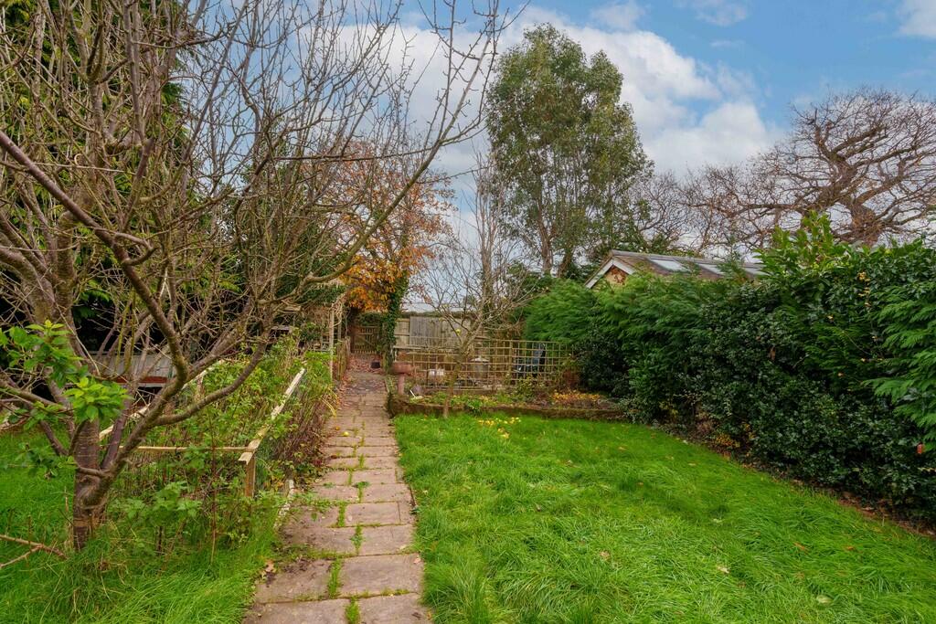 Woodside Road, Bl...