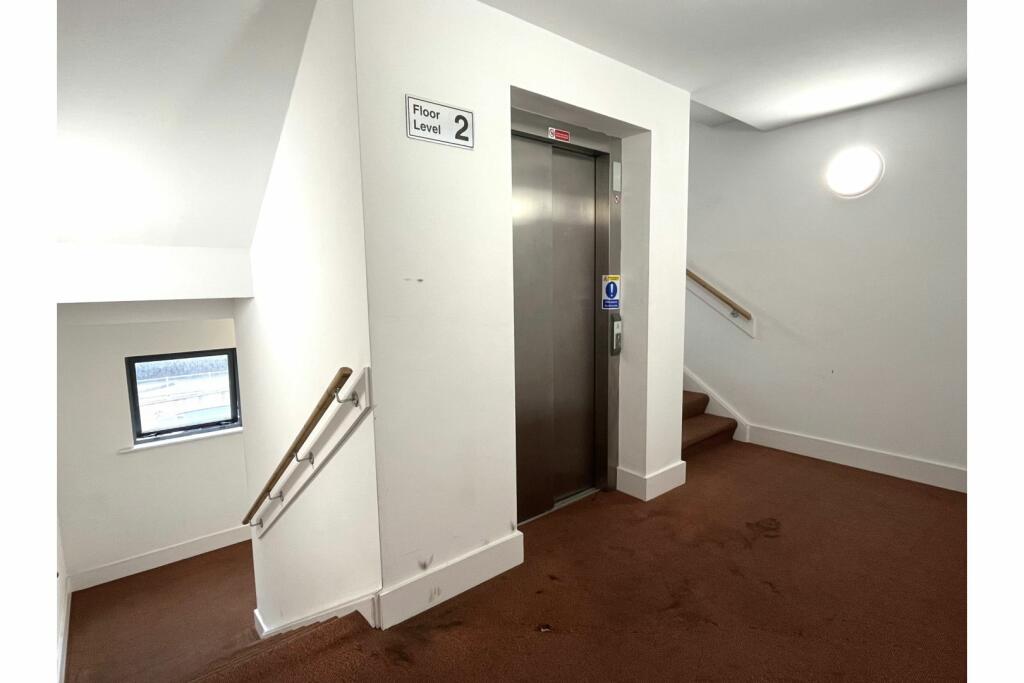 Communal Landing