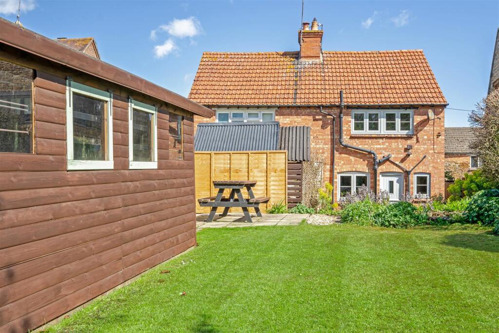 Rosebank, The Square, Moreton Pinkney (5).JPG