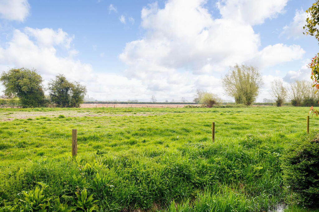 Views over neighbouring fields